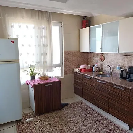 Havalimani Ve Lara Plaj Yakin. 1+1 Daire * Antalya