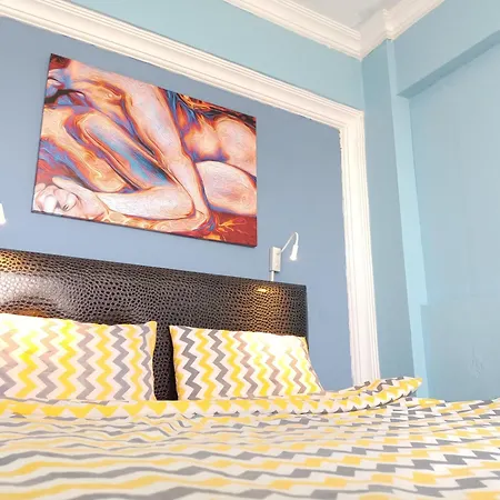 Apartment Havalimani Ve Lara Plaj Yakin. 1+1 Daire