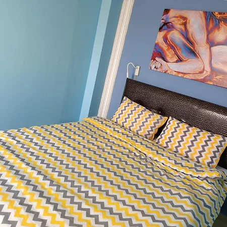 Apartment Havalimani Ve Lara Plaj Yakin. 1+1 Daire *